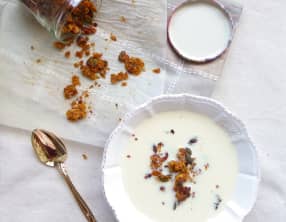 Granola au potimarron, noix, graines de courges et épices