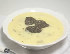 Velouté de panais à la truffe