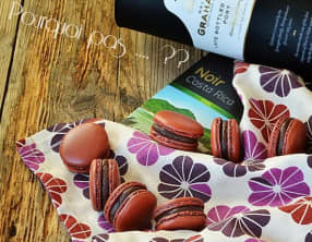 Macarons chocolat noir et porto