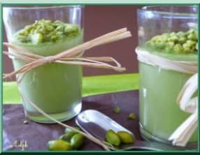 Petites crèmes à la pistache