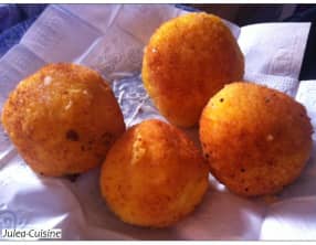 Arancini, boulettes de riz farcies