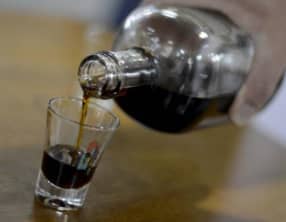 Liqueur traditionnelle de café ou de citron