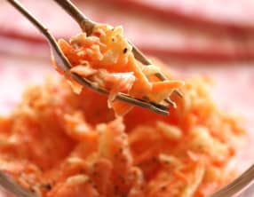 Une petite salade carottes et pommes