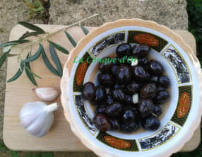 Olives noires frites