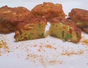 beignets de courgettes et épices à la farine de pois chiches