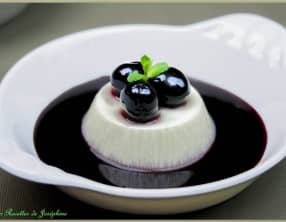 Panna cotta aux cerises amarena