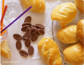Petits pains au lait au chocolat
