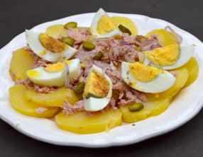 Salade de pommes de terre au thon
