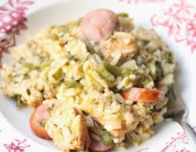 Jambalaya au poulet et à la saucisse fumée