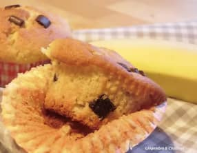 Muffins au lait fermenté, bananes et chocolat