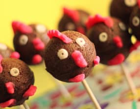 Sucettes au chocolat pour Pâques