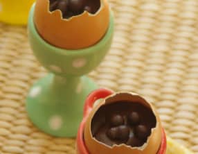 Oeufs chocolat coulant, mouillettes de pain perdu