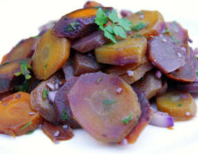 Poêlée de carottes multicolores