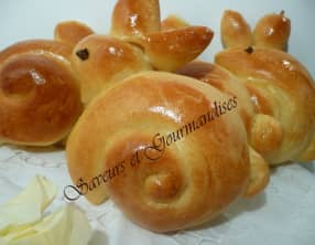 Brioches Pascales