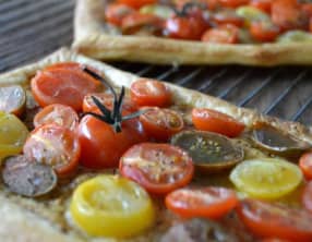 Tartes fines aux tomates cerises