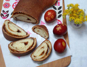 Brioches roulées à la confiture de pruneaux