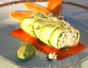 Courgette en rouleau de crabe, gelée de carottes aux agrumes