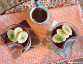 Mousse aux marrons, gelée de café et banane fraîche