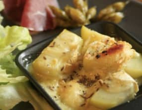 Raclette au reblochon et aux graines de cumin