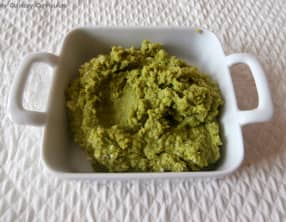 Purée de petits pois et ricotta