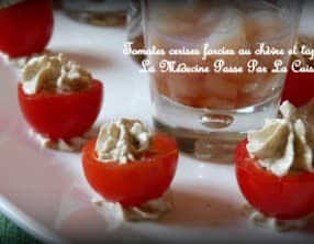 Tomates cerises farcies au chèvre et à la tapenade