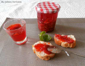 Confiture fraises tomates basilic