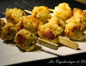 Yakitoris de boulettes de poulet