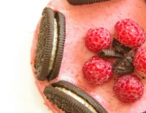 Charlottes aux Oréos et aux framboises