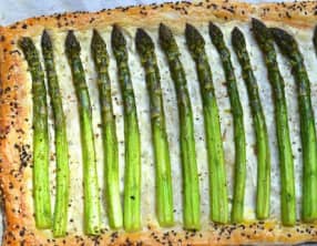 Tarte feuilletée asperges et fromage