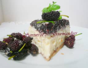 Cheesecake à la crème et aux mûres confites