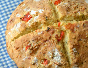 Scone géant Mozzarella, Poivron rôti et Basilic