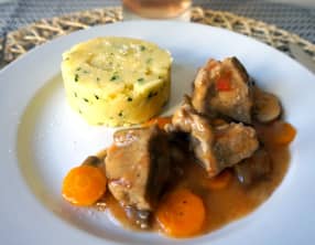 Sauté de porc et son écrasée de pomme de terre