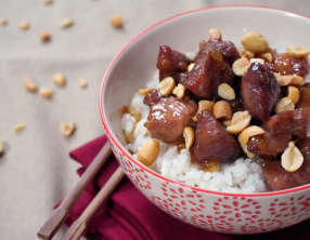 Porc caramélisé aux cacahuètes