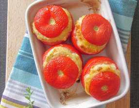 Tomates farcies de sainte-maure au parfum de sarriette