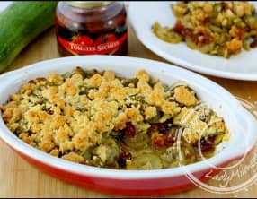 Crumble de courgettes aux tomates confites