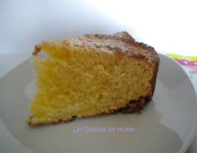 Gâteau au yaourt au miel de fleurs d’oranger