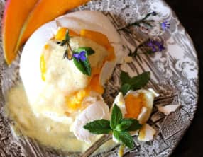 Pavlova au sorbet à la mangue et sa crème vanille