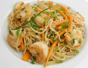 Nouilles sautées aux crevettes