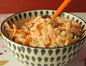 Coleslaw de choux rave et carottes