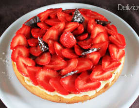 Tarte aux fraises à la pâte sablée aux amandes