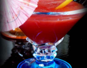 Cocktail sans alcool : pastèque, tomates et gingembre