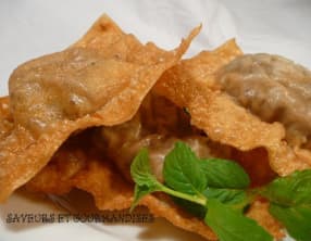 Raviolis frits aux crustacés.