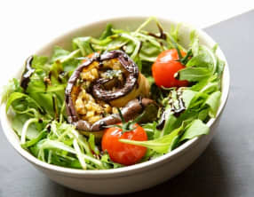 Aubergines confites roulées aux noix façon makdous