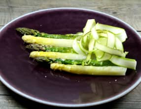 Gratin d’asperges vertes et blanches au parmesan façon Ducasse