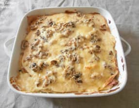 Lasagnes de crêpes jambon, champignons et béchamel