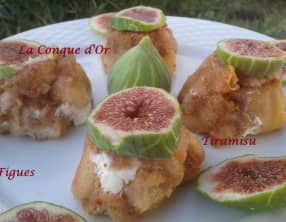 Petits tiramisus aux figues rouges