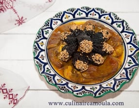 Tajine d'agneau aux pruneaux