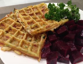 Gaufres lardons courgette et flocons de céréales
