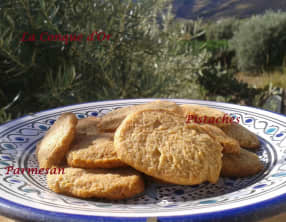 Biscuits salés au parmesan et aux pistaches