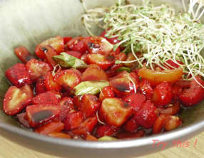 Tartare de fraises et tomates